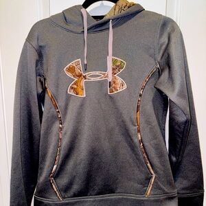 Under Armour Hoodie